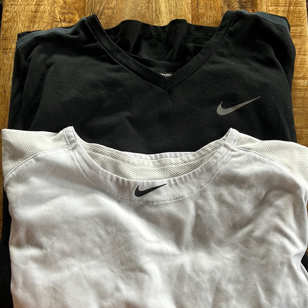 2 Nike Workout Ts